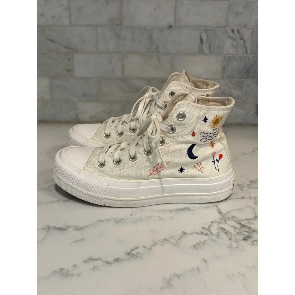 Converse Chuck Taylor All Star Lift Platform Embroidered Celestial Sz 4 Youth